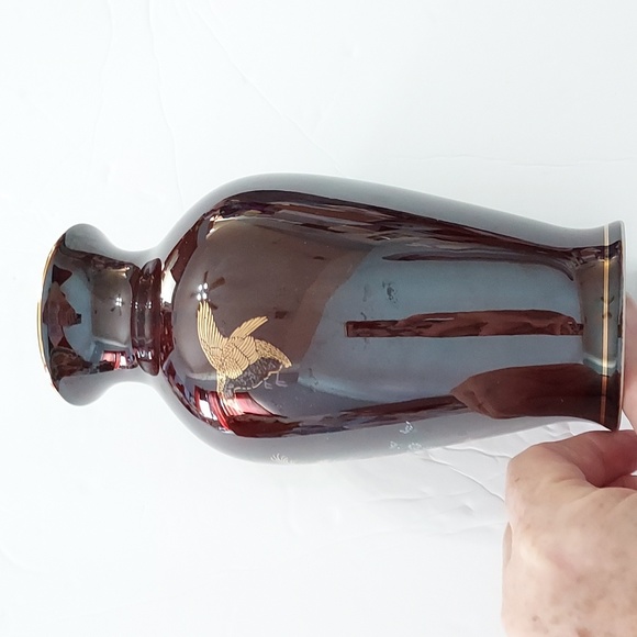 TOYO Japan Floral/Animals Vase,7.5in.Hx4in.W.at Widest Part. - Picture 3 of 7